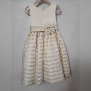 American Princess Elegant Cream and Gold Girl's Dress, Size 5, NWT